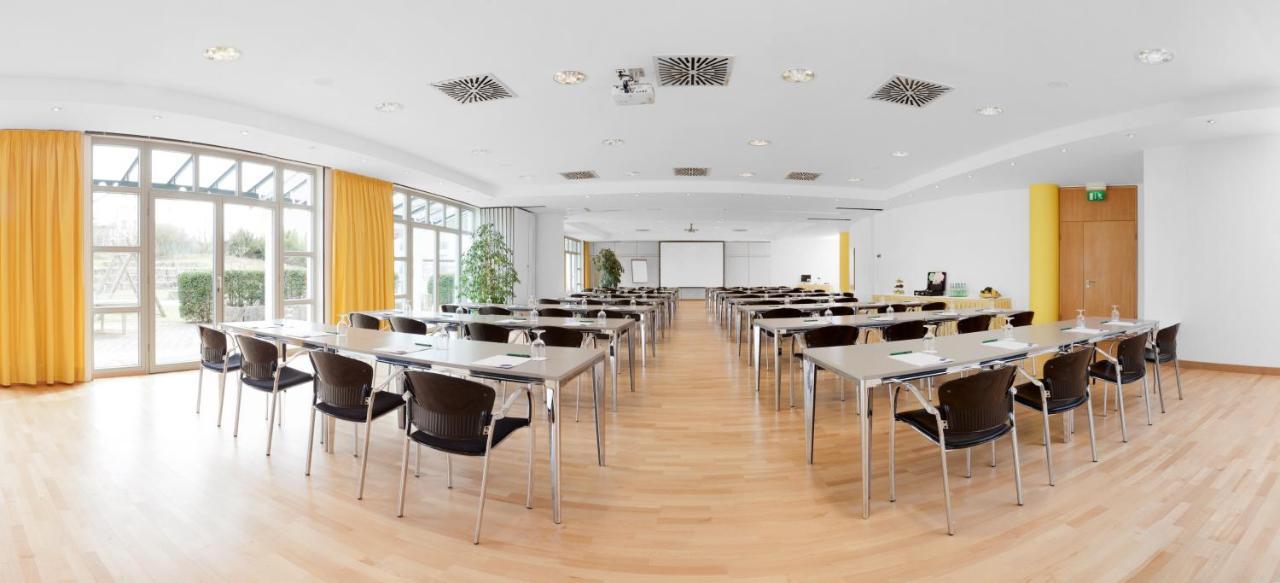 Hotel Herzogspark Herzogenaurach Exterior photo